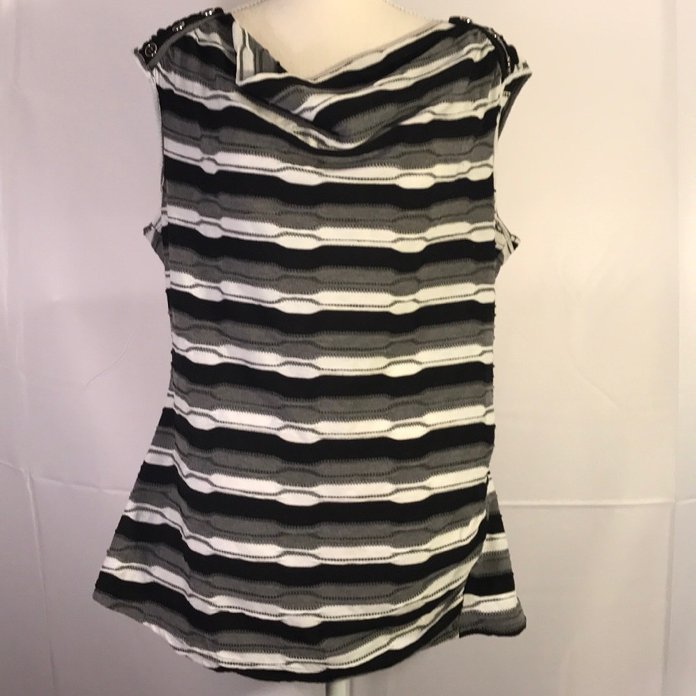 Beautiful texture New Directions spring summer top